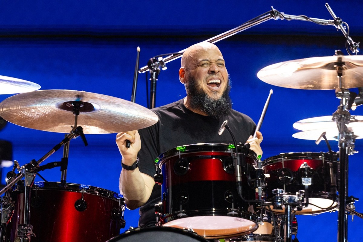 What the Hell Is Going on With the Pearl Jam Drummer Situation?