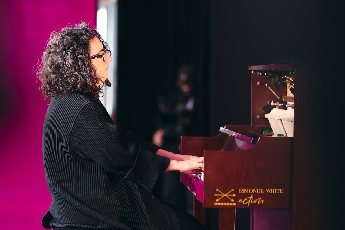 Alexandra Stréliski prend plaisir à contempler le vide