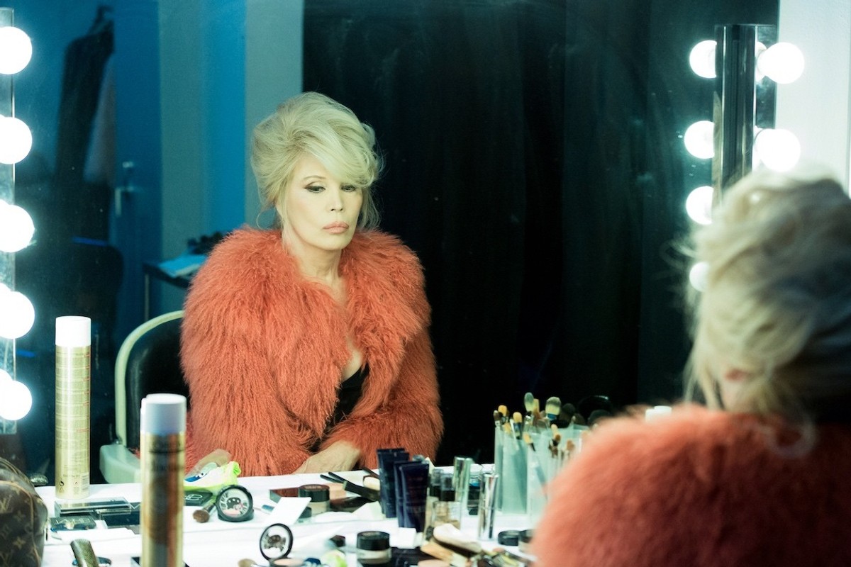 Amanda Lear Accuses Miley Cyrus of Plagiarism