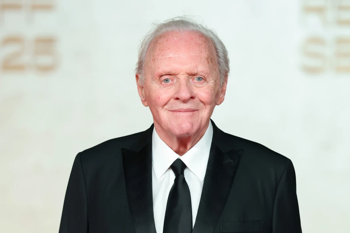 Anthony Hopkins to Release Album of Original Compositions