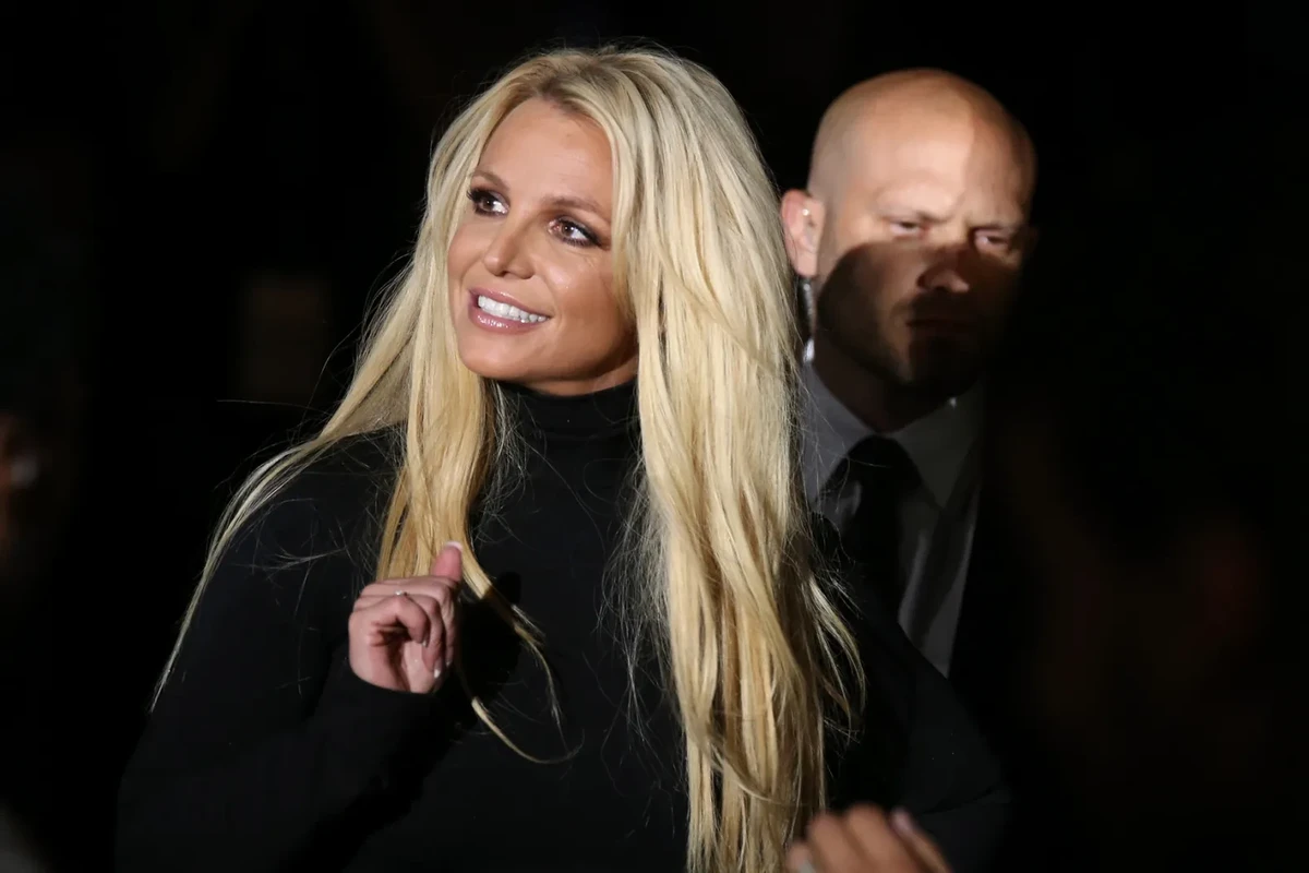 Britney Spears Spoke in British Accent and Offered Cops Lasagna During DUI Stop, Arrest Records Say