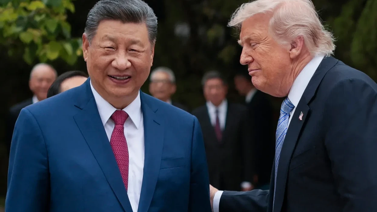 ‘Incredible Guy’ Xi Jinping Softens Trump Up With Chinese Pageantry