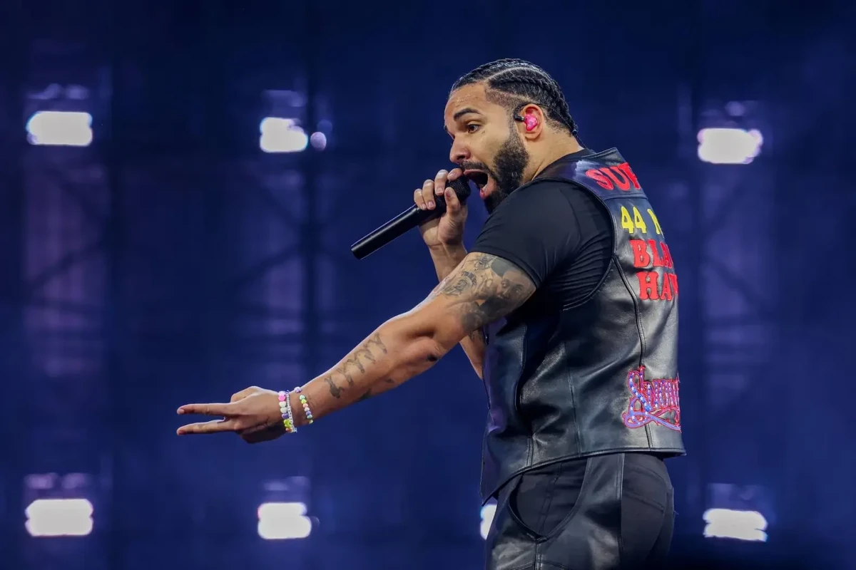 Drake Gives His Elusive ‘FOMO’ Project a Release Date