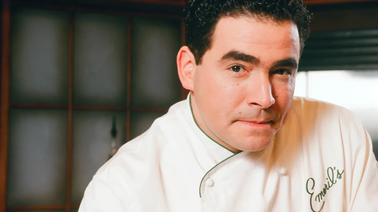 Emeril Lagasse Knows Why His Old Cooking Show Is Going Viral: ‘It’s What People Want’