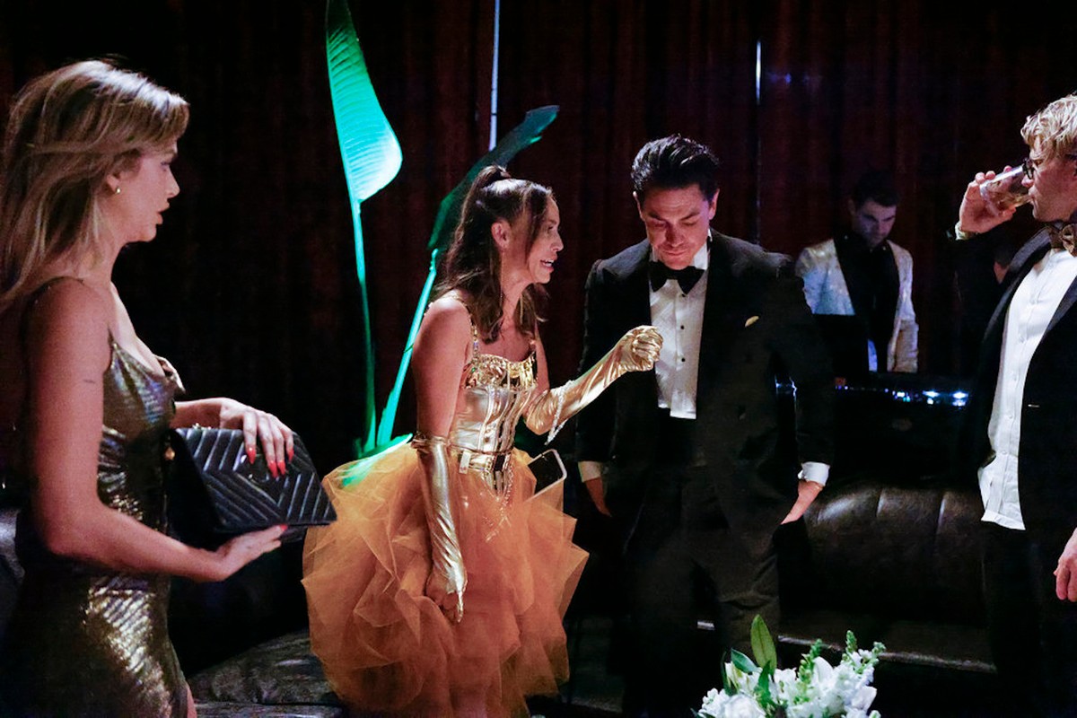 Everything Goes to Hell — and the Fourth Wall Is Broken — During ‘Vanderpump Rules’ Season 11 Finale