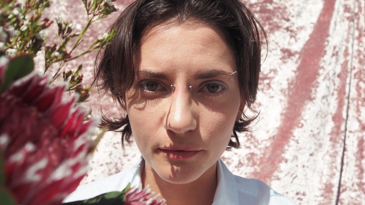 Rosie Tucker Will Make You Fall In Love With Hating the Internet All Over Again