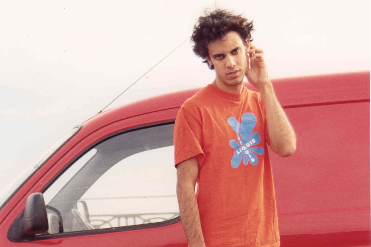 Four Tet Subverts Expectations With ‘Three’