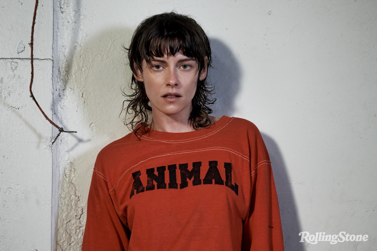 Kristen Stewart Collects Fast Cars — But Drives a Minivan Named ‘Beth’