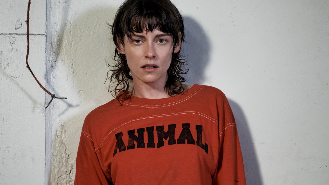 Kristen Stewart Collects Fast Cars — But Drives a Minivan Named ‘Beth’