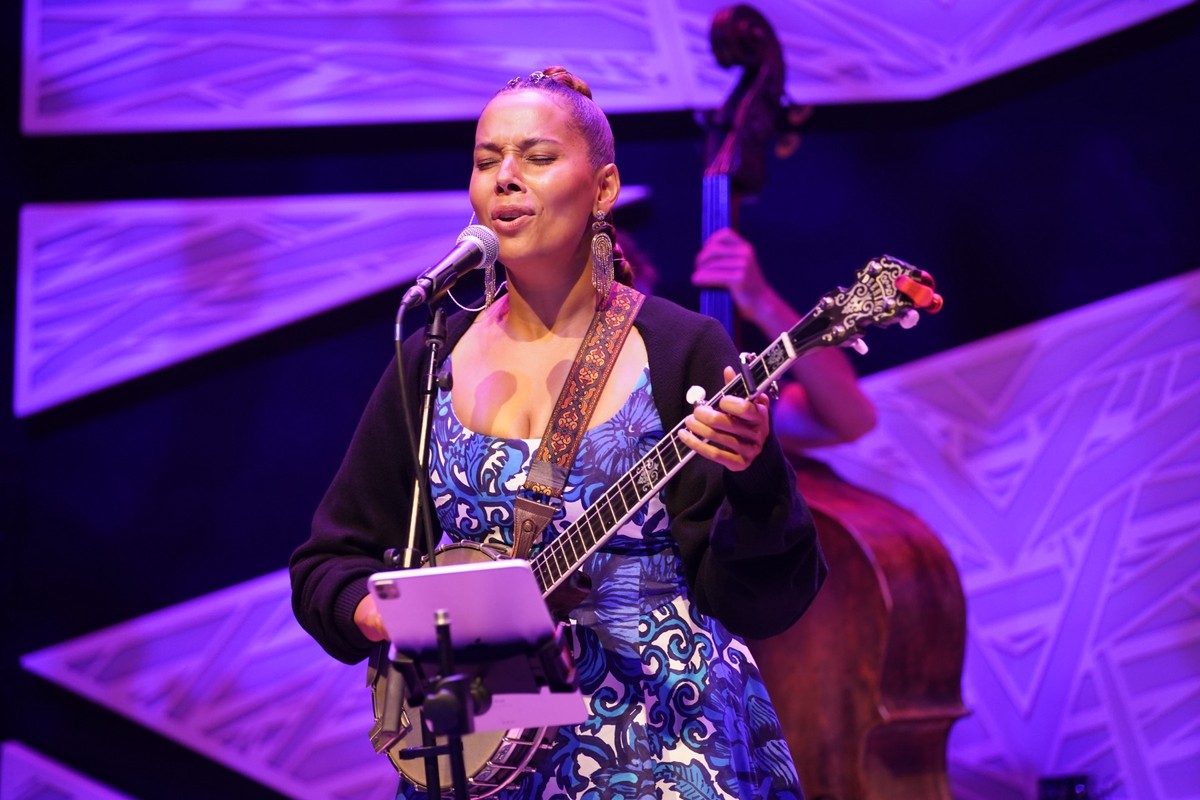 Rhiannon Giddens Covers Alice Randall’s Jarring Tale of Lynching ‘The Ballad of Sally Anne’