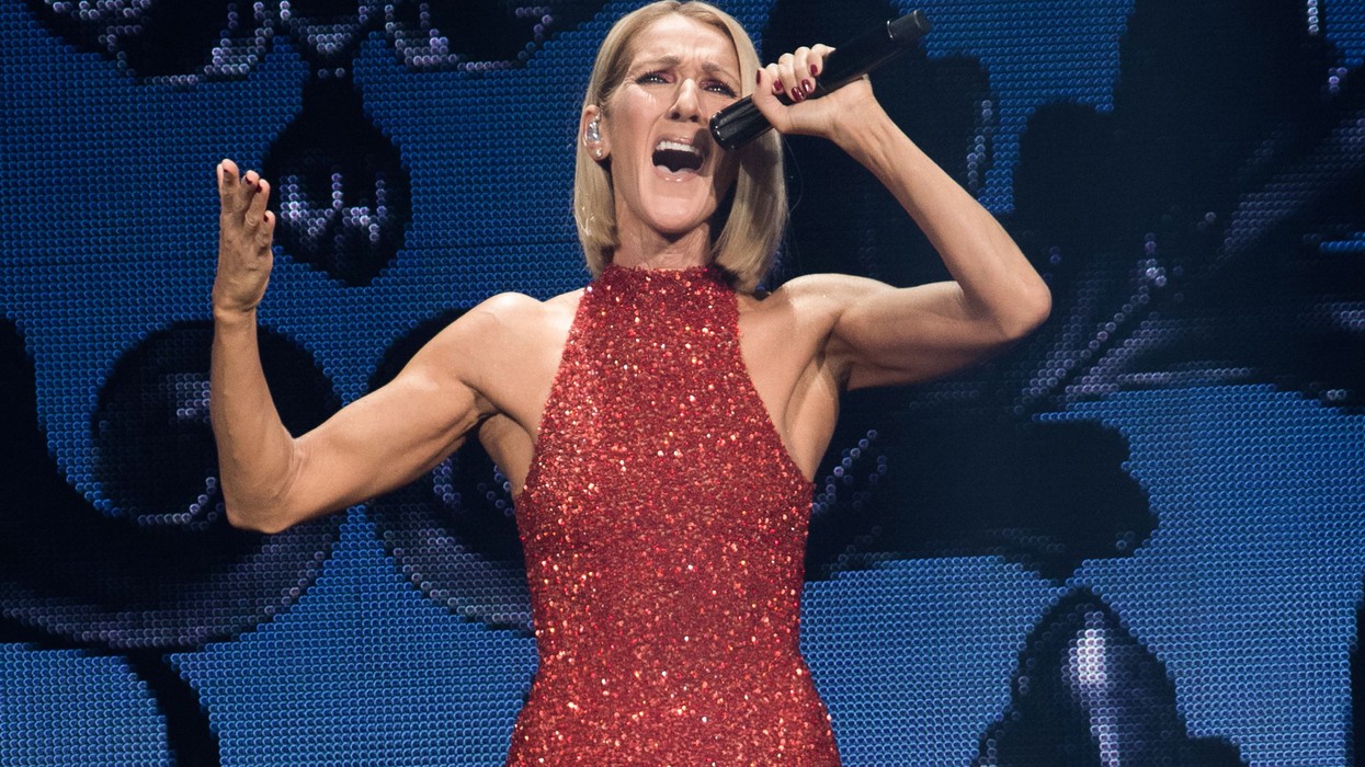 Céline Dion Makes Surprise Performance at Loréal Fashion Show in Paris