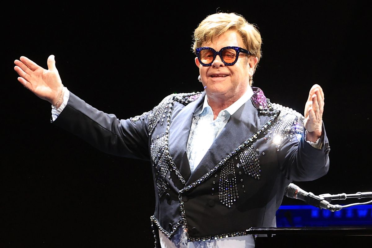 Elton John a perdu la vue à la suite d'une infection oculaire «grave»
