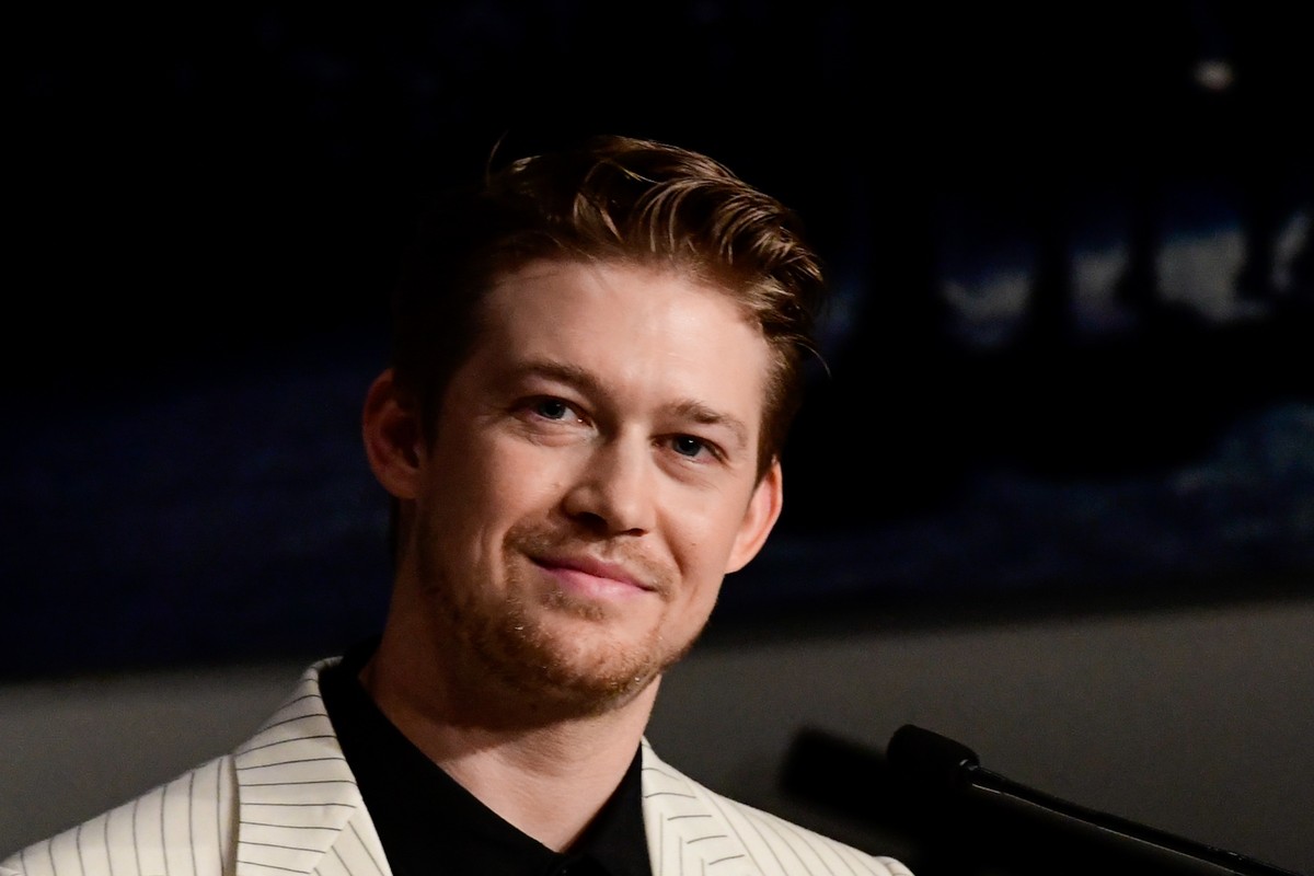 Joe Alwyn Talks Taylor Swift Breakup for First Time: ‘Hard Thing to Navigate’