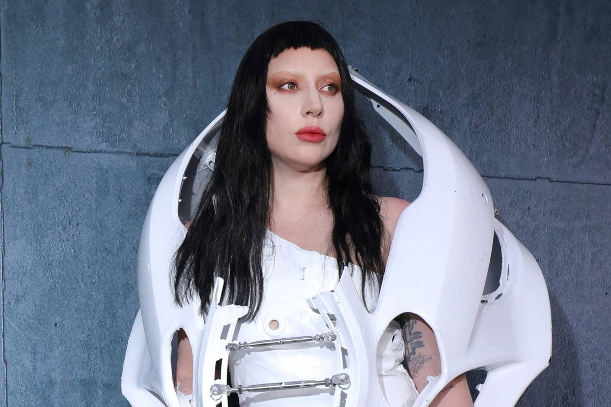 Lady Gaga References Taylor Swift, Encourages Fans to Vote While Shutting Down Pregnancy Rumor