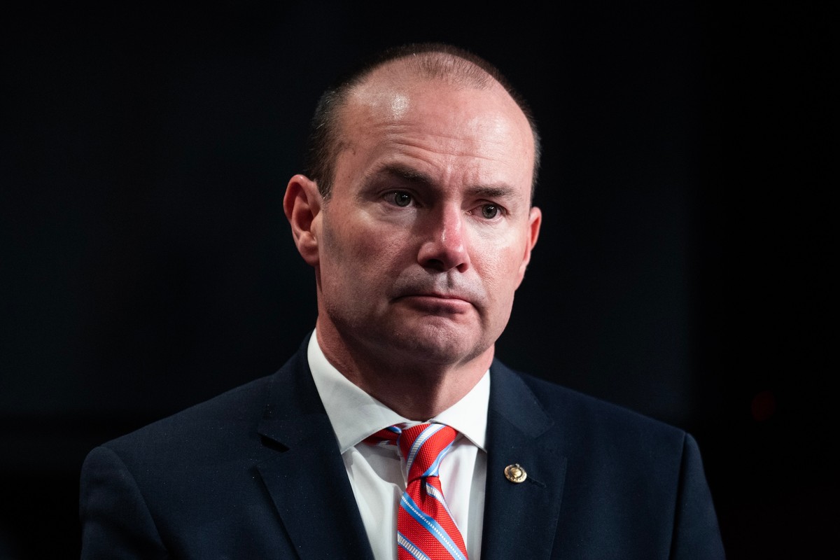 MAGA Senator Suggests Without Proof That White Nationalist Group’s March Is a ‘False Flag’