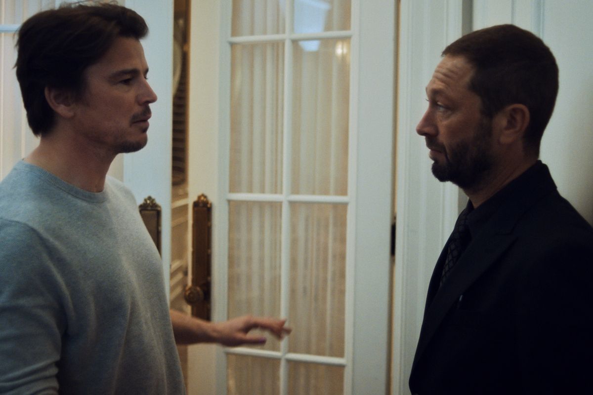 Josh Hartnett Loves Taylor Swift Just Like His Character on ‘The Bear’