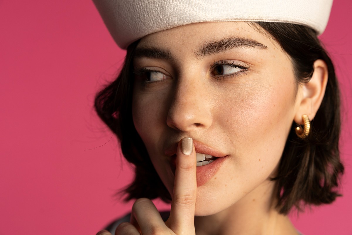 Gracie Abrams Takes Her Sad-Girl Pop to the Next Level on ‘The Secret of Us’