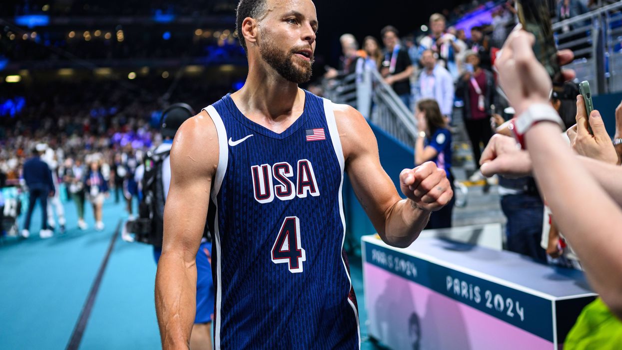 Stephen Curry Weighs in on Drake Feud With Kendrick Lamar: ‘I’m a Big Drake Guy’