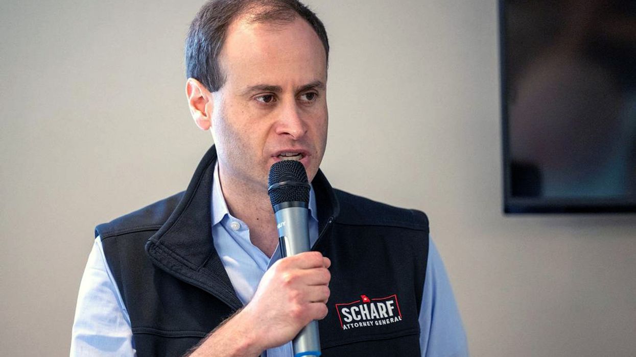 Supreme Court Puppetmaster Spends Millions to Elect Trump’s Immunity Lawyer