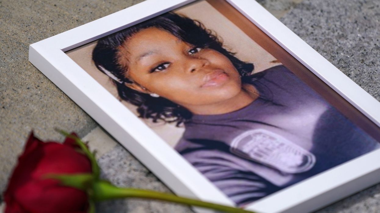 Cops Who Falsified Warrant Used in Breonna Taylor Raid Didn’t Cause Her Death, Judge Rules