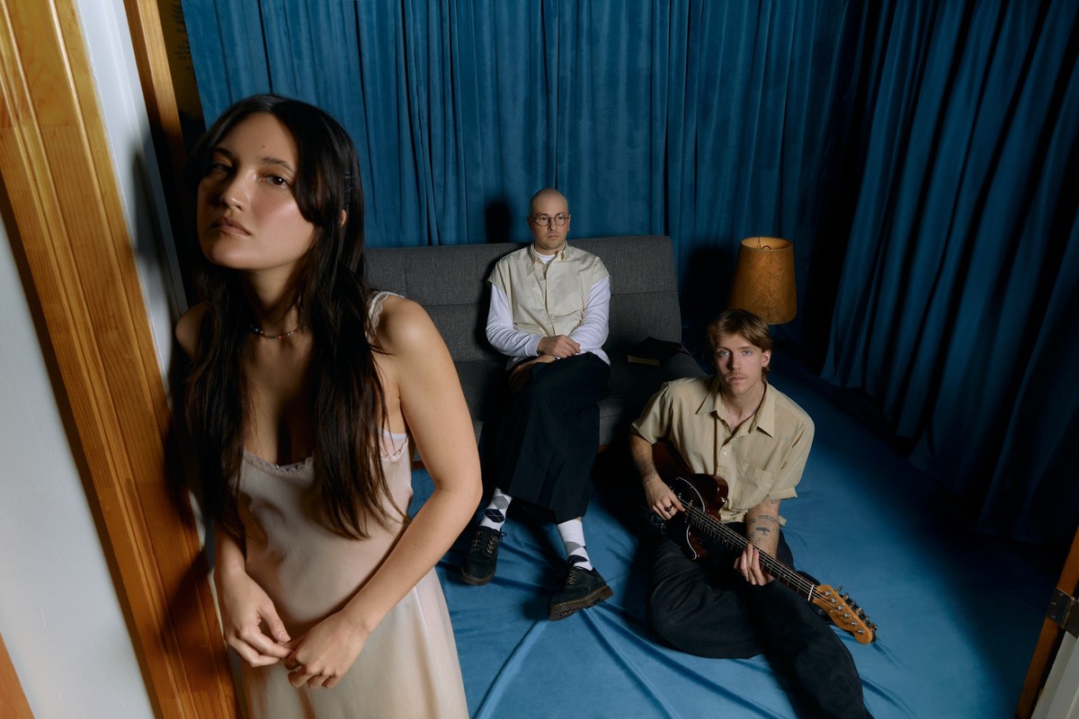 Afternoon Bike Ride annonce «Running With Scissors», un troisième album