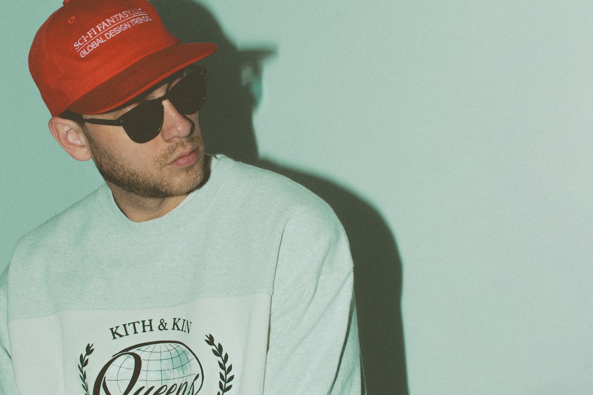 Loud est de retour, et il prépare «Quelque chose»