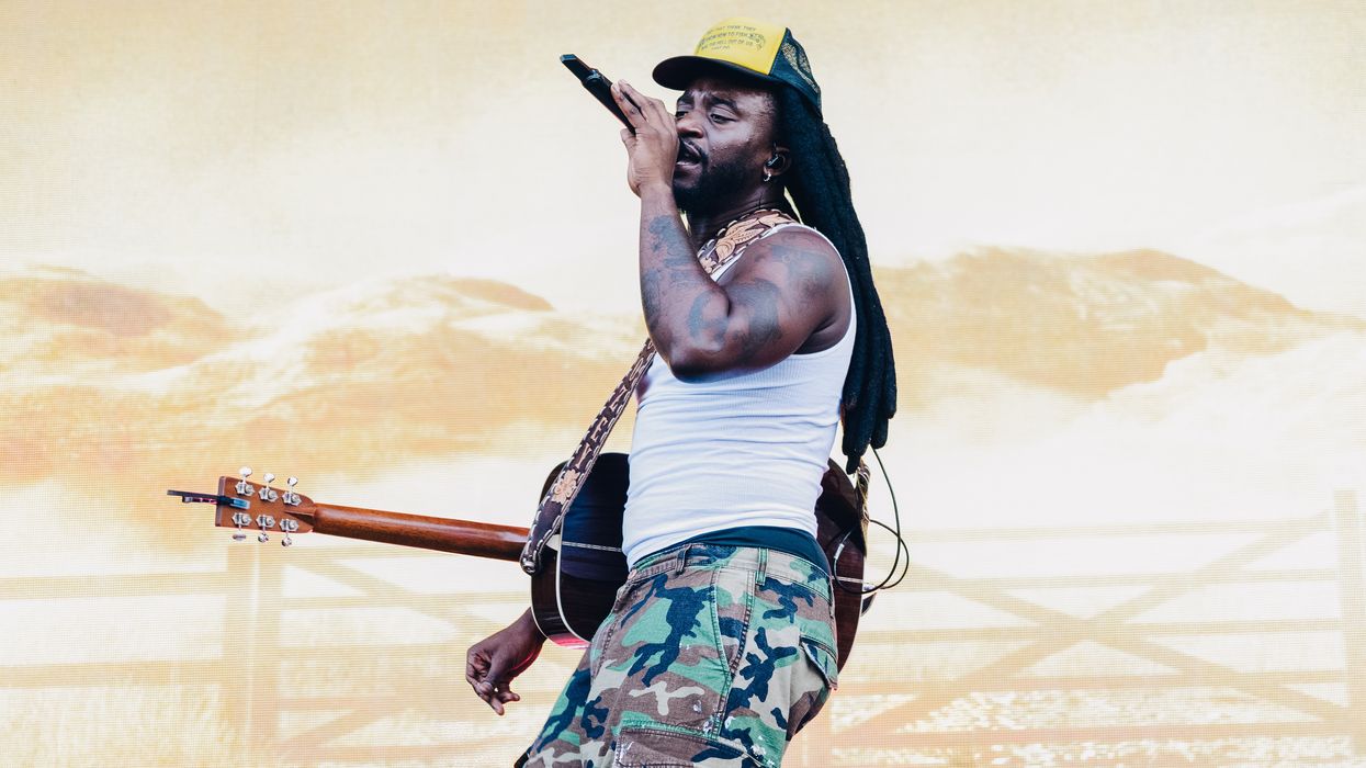 Osheaga jour 2 : entre orages, flammes et pop actuelle