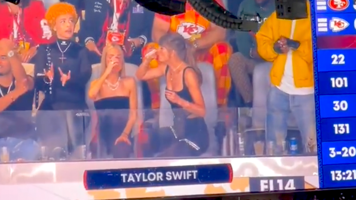 Super Bowl: Taylor Swift Chugs Beer on Jumbotron Like a Champ