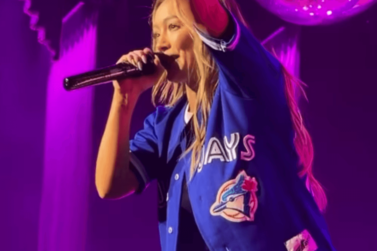 Hilary Duff Brings Blue Jays Luck to Toronto