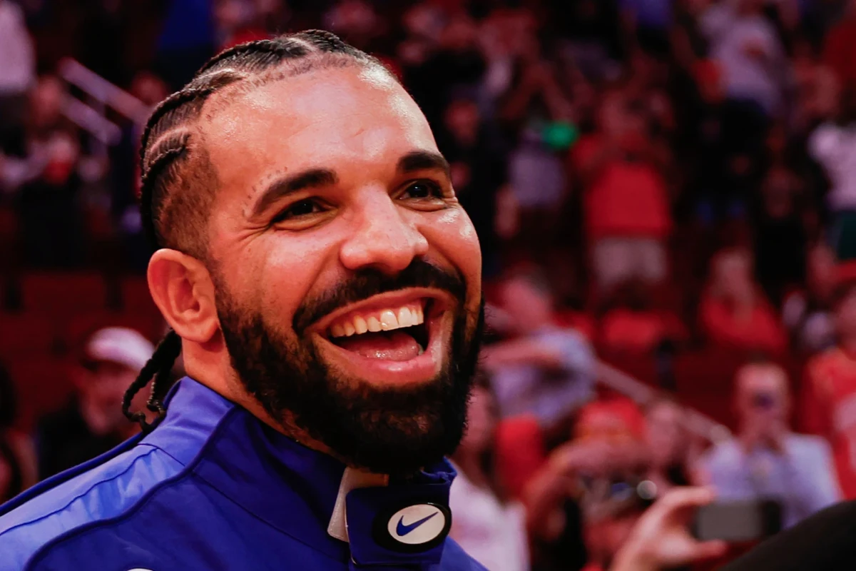 Drake donne 10 000$ à son sosie, à Toronto