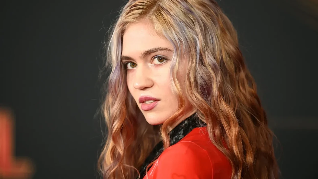 Grimes s'ouvre sur les attaques nazi et antisémites contre ses fans