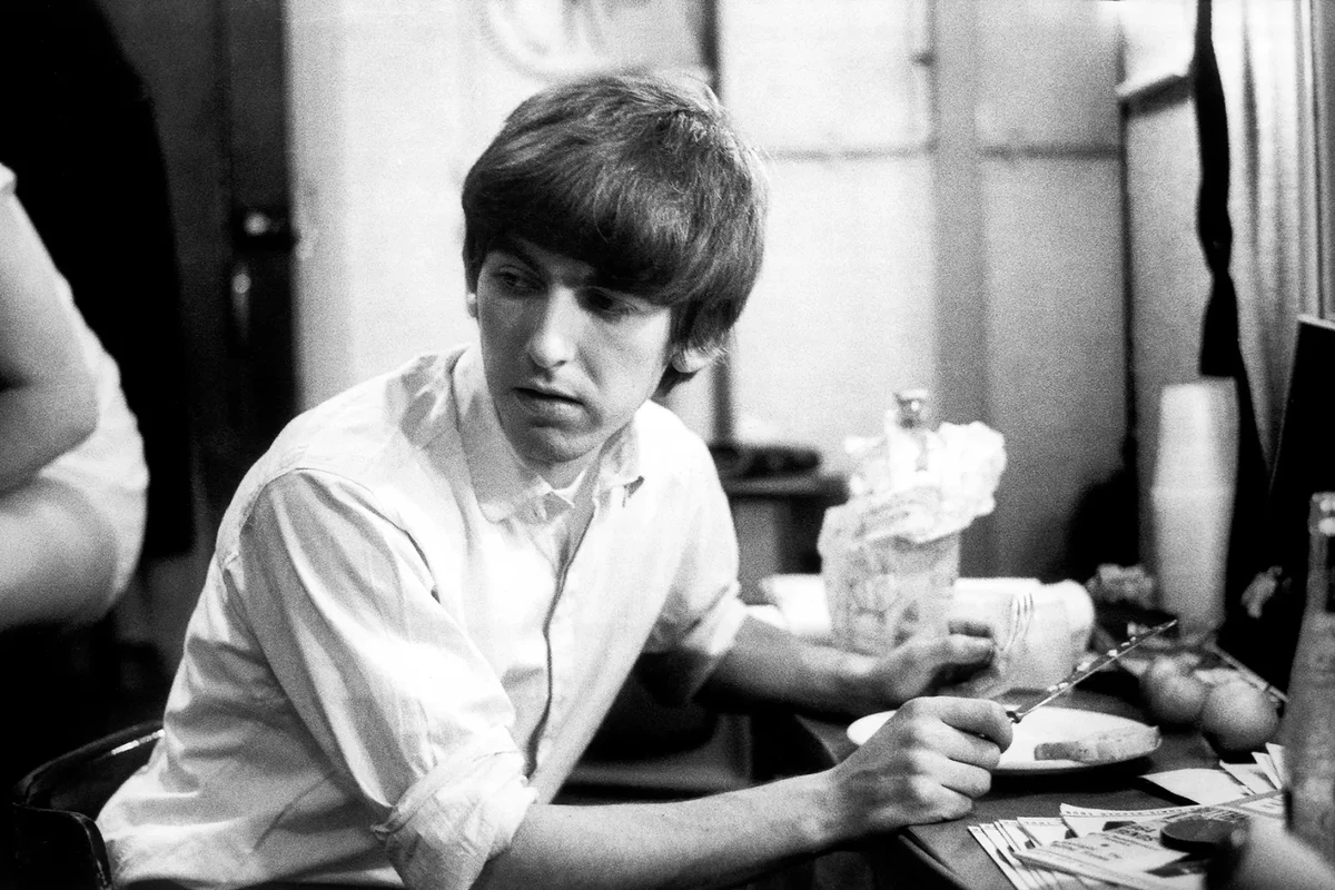 Une toast inachevée par George Harrison a été vendue aux enchères