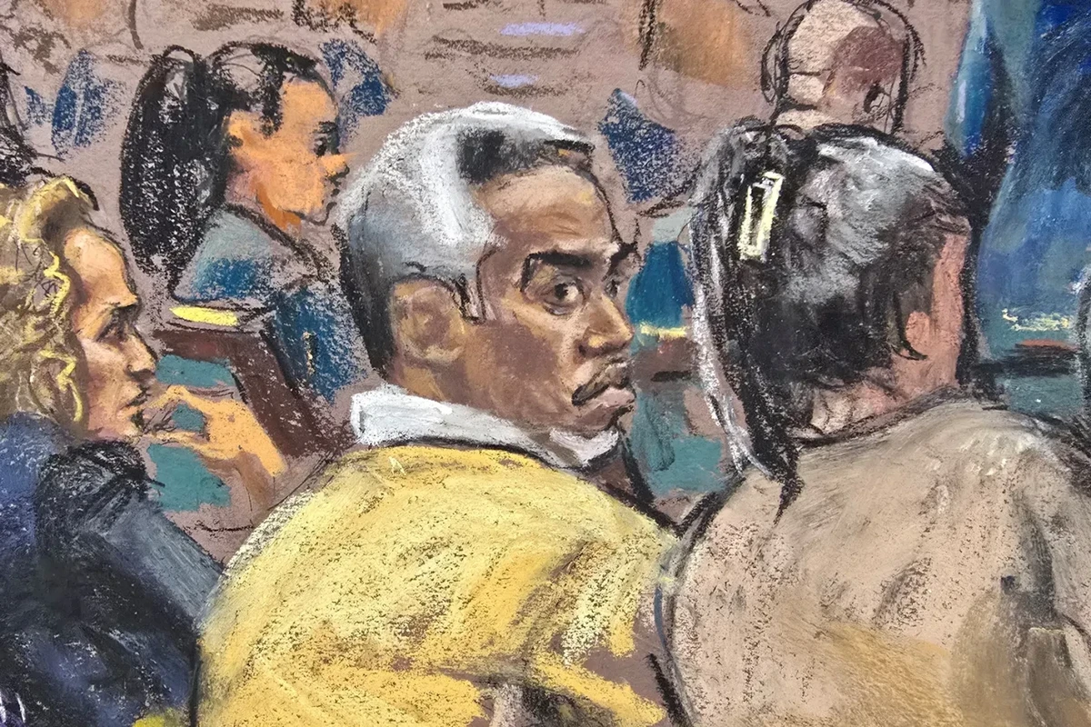 Diddy restera derrière les barreaux jusqu'en octobre