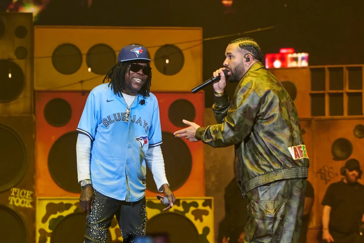 Drake fait une apparition au concert de Vybz Kartel à Toronto