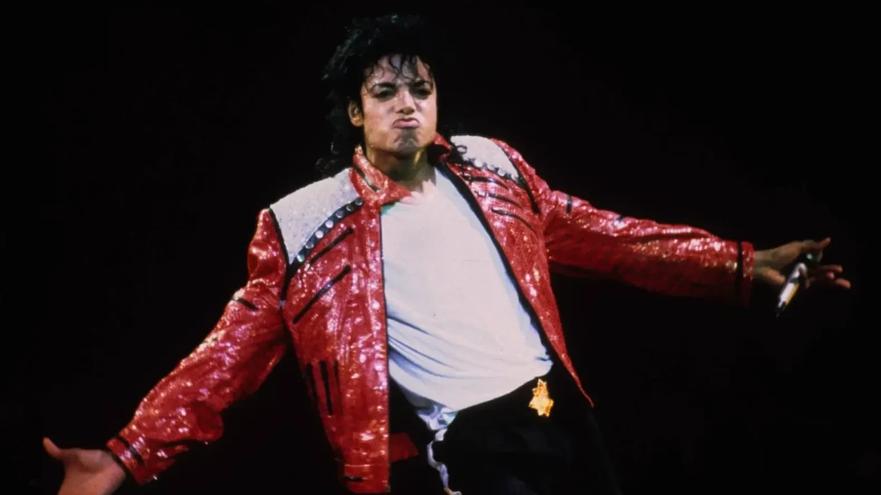 Michael Jackson est le premier artiste à atteindre le top 10 dans 6 décennies différentes