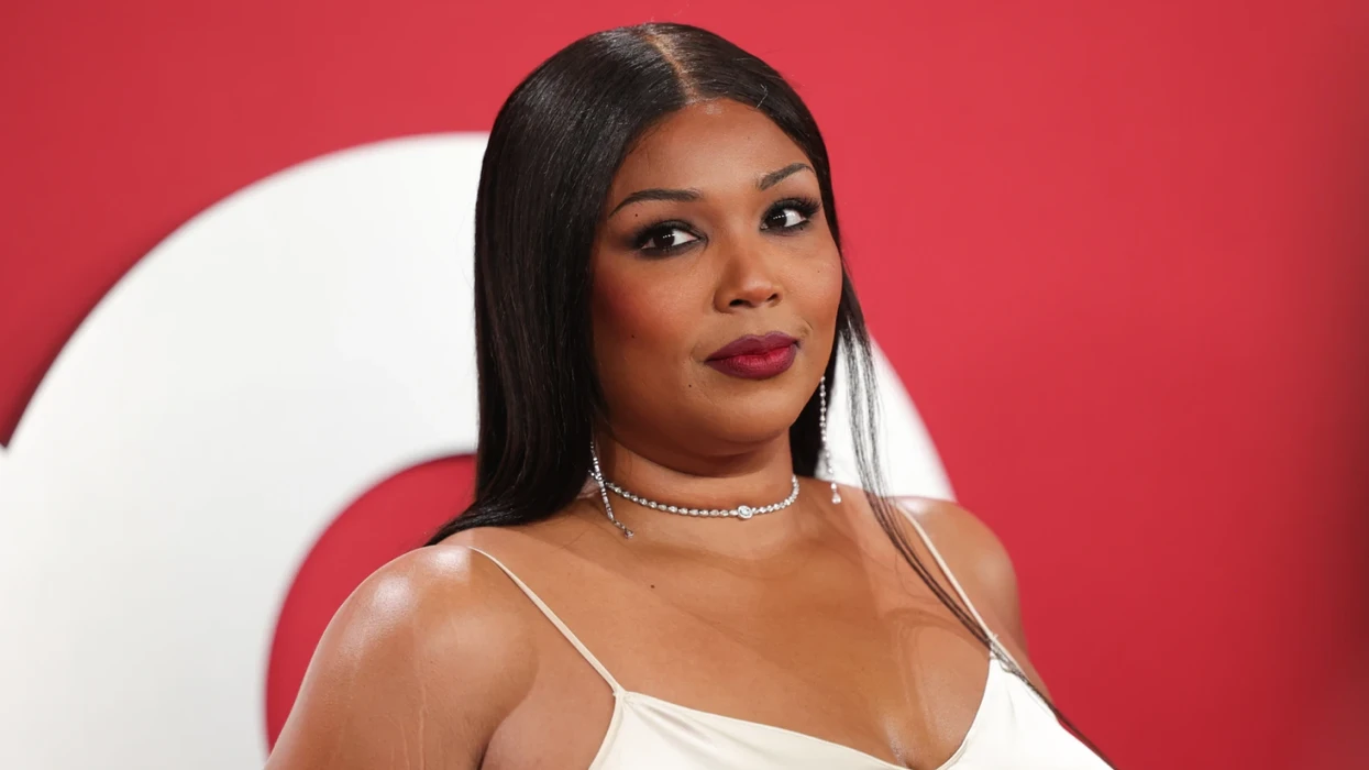 Poursuite contre Lizzo: rejet d’accusations de grossophobie