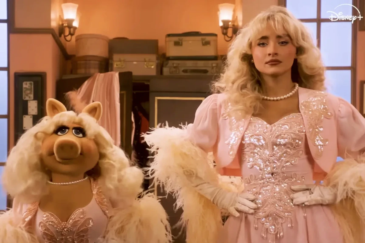 Sabrina Carpenter Is Twinning With Miss Piggy in ‘The Muppet Show’ Teaser