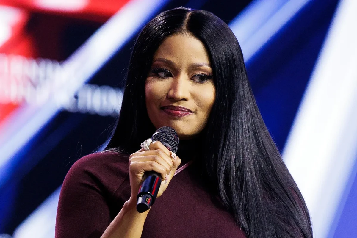 Petitions to deport Nicki Minaj gain over 120,000 signatures and counting