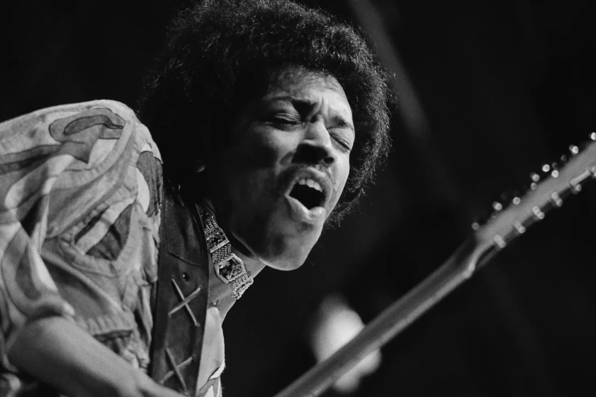New York to Co-Name Iconic Greenwich Village Street ‘Jimi Hendrix Way’