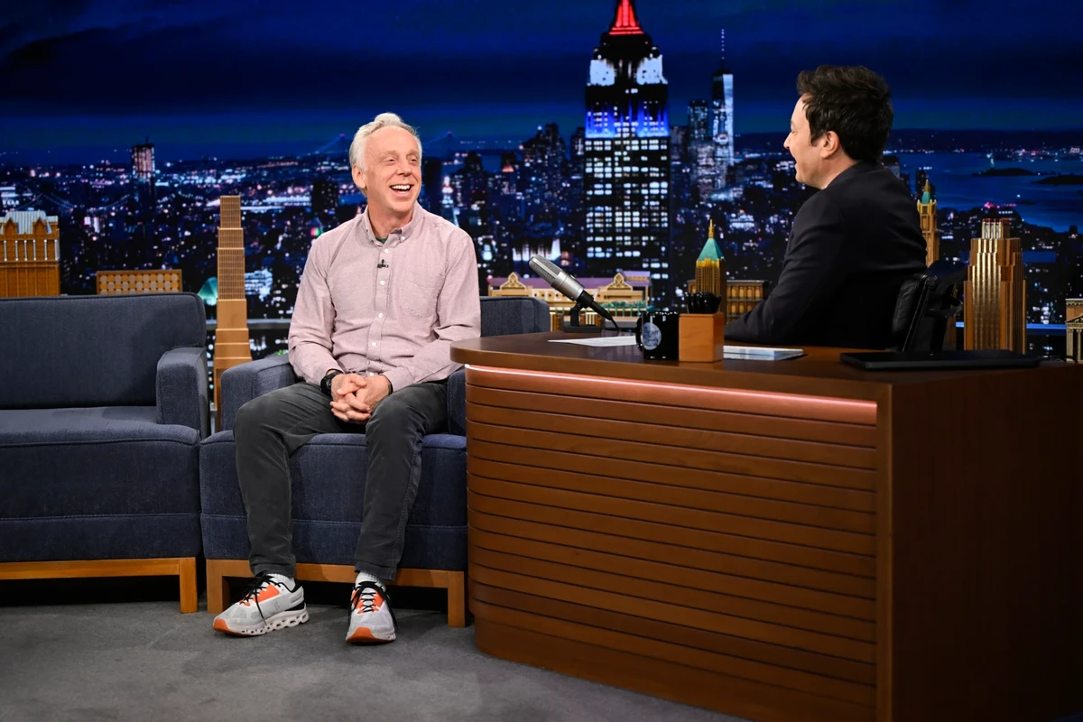 Mike White Says ‘The White Lotus’ Was Inspired by Trip He Took With Jennifer Coolidge