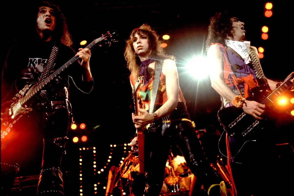 Ex-Kiss Guitarist Offers New Album for $2 Million or Songs Like ‘Heavy Metal Poontang’ for $200,000