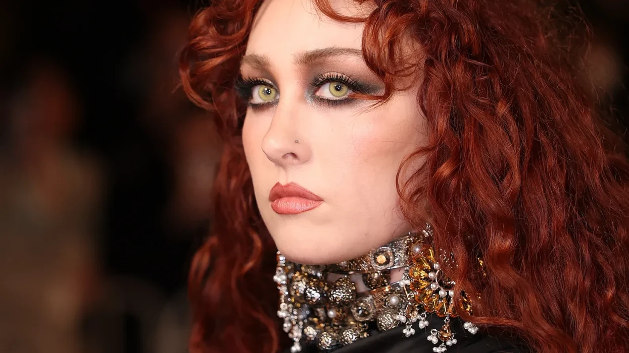 Chappell Roan Apologizes to Soccer Player’s Family After Security Guard Incident