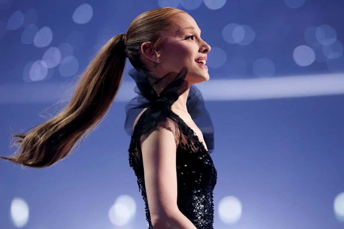 Ariana Grande Crowns Montréal as Winner of 'Mute Challenge'