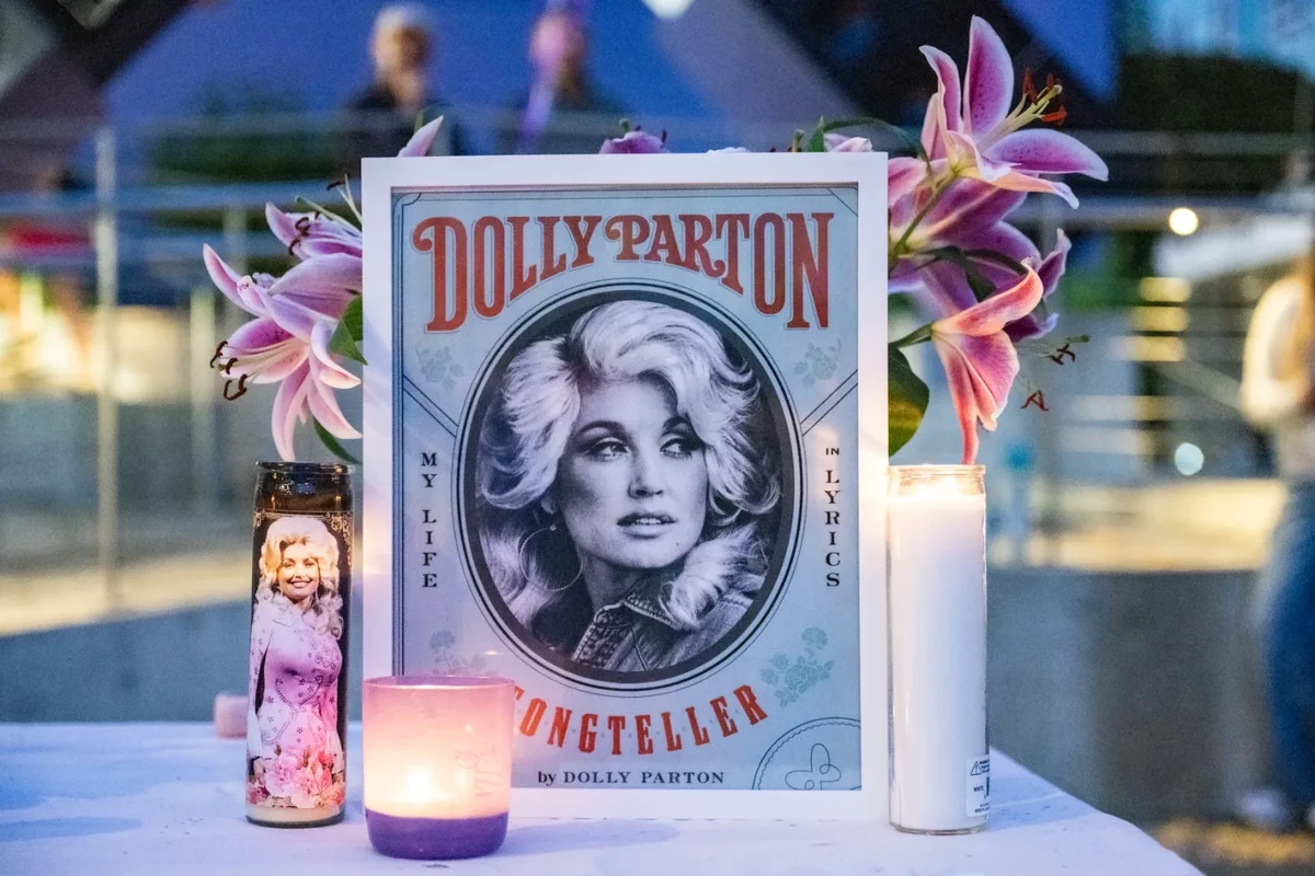 Dolly Parton ‘Laid to Rest’ After Private Funeral, Family Says