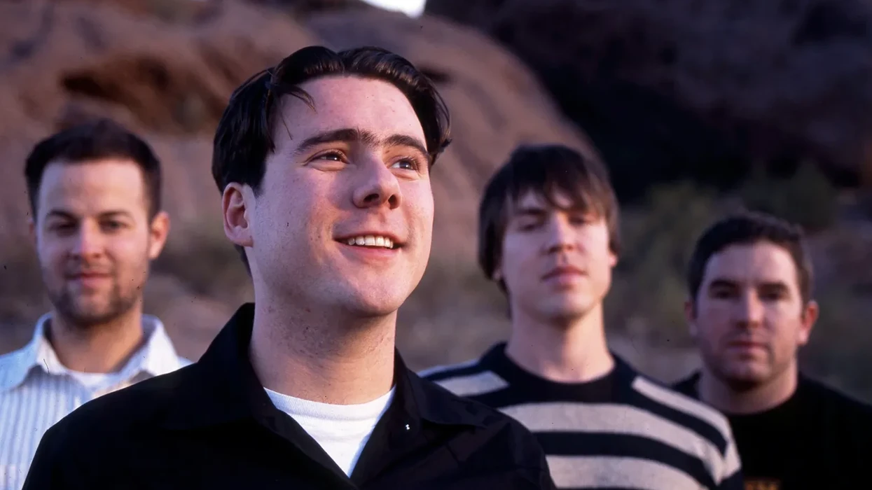 25 Years of ‘Bleed American’ and ‘The Middle’: Jimmy Eat World Look Back