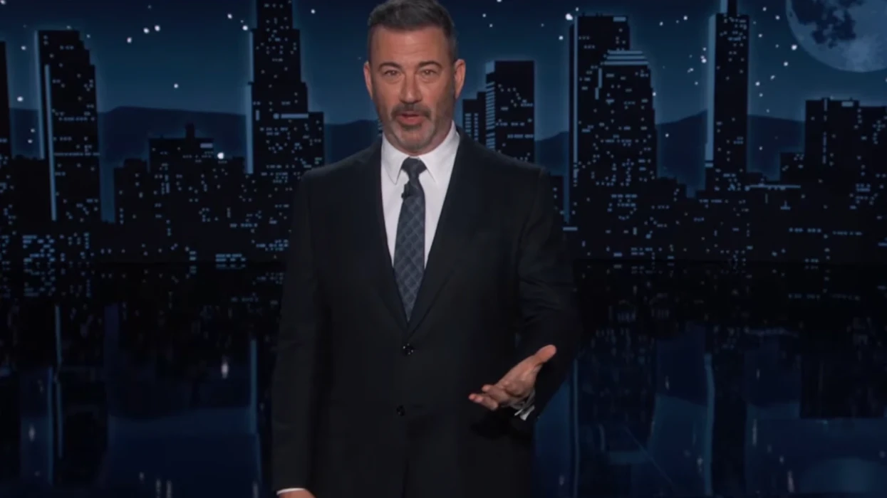 Jimmy Kimmel Roasts Trump Over Reflecting Pool Gaff: ‘He Can’t Even Get That Right’