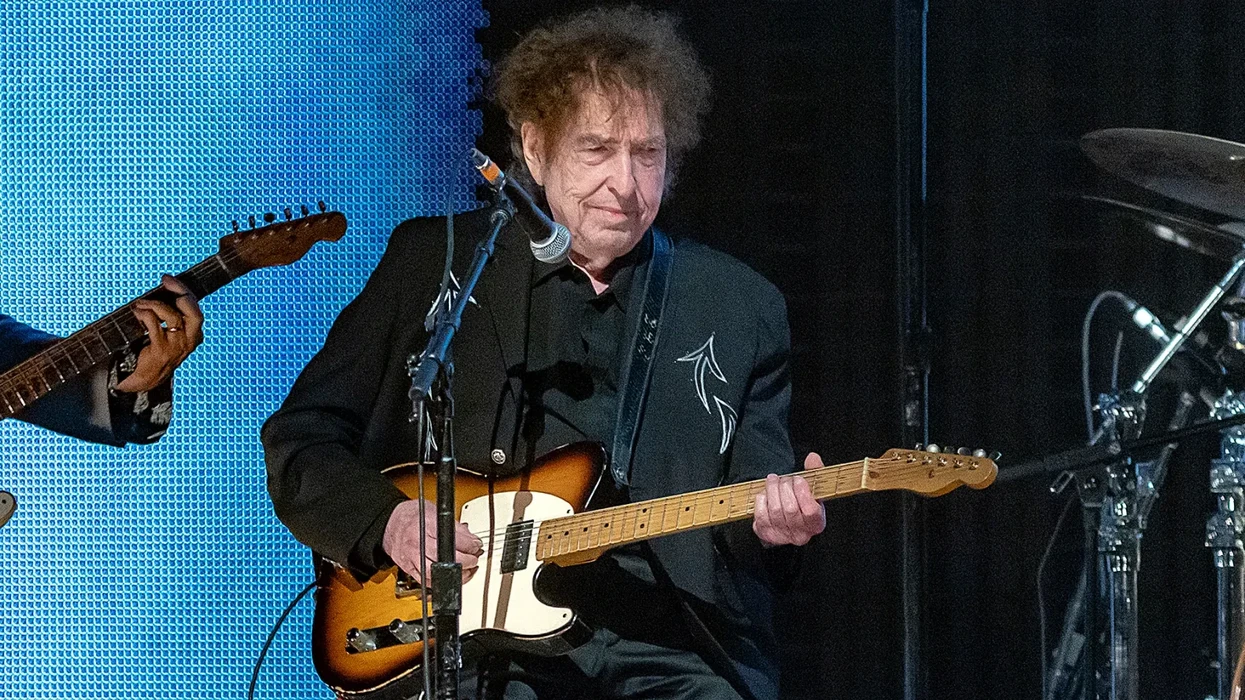 Bob Dylan Baffles Fans With Faux Vintage Letters and Essays on Patreon