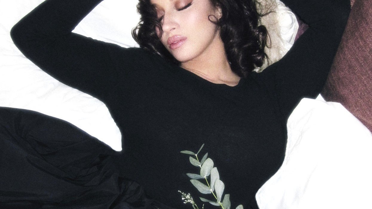 Nouveau, notable et local: Safia Nolin, Lost et La Zarra