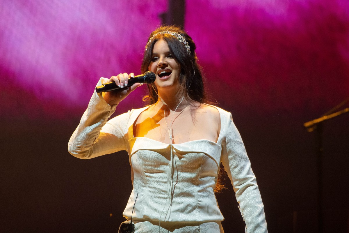 Lana del Rey annonce la sortie de son album country