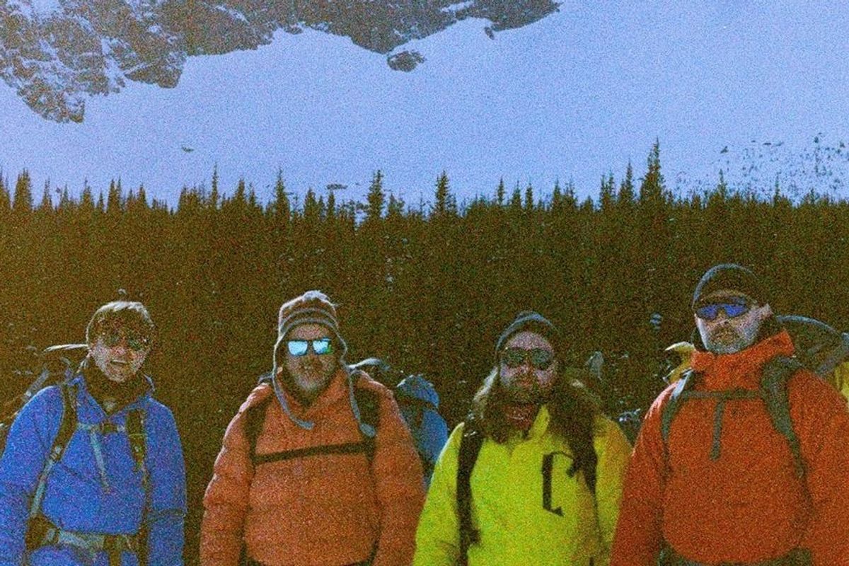 Les Trois Accords et Cœur de pirate unissent leurs voix sur «Toujours les vacances»